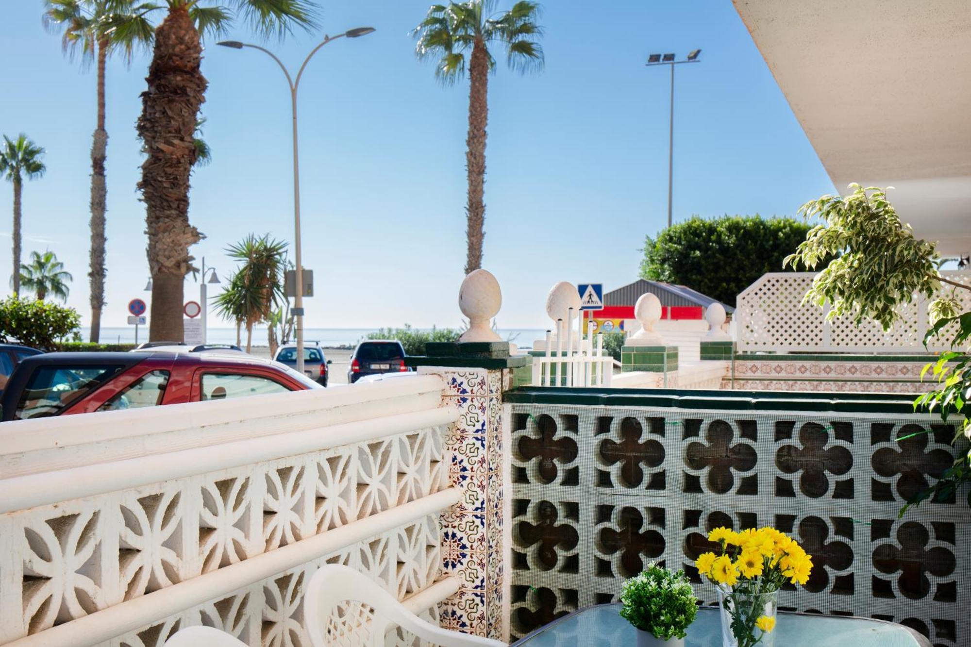 Bajo En Primera Linea - Cala Del Moral, Urbanizacion Calaflores La Cala Del Moral Eksteriør billede