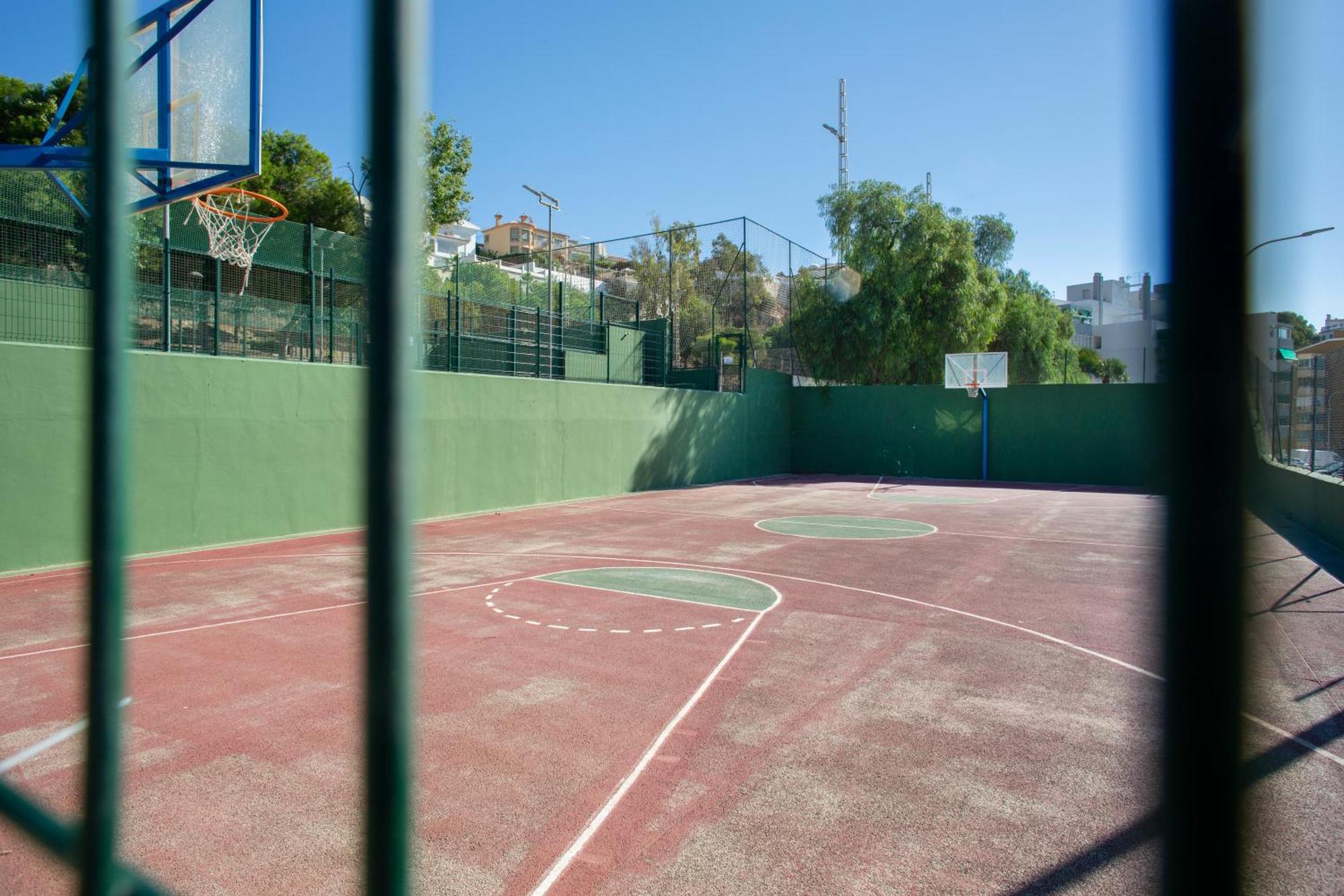 Bajo En Primera Linea - Cala Del Moral, Urbanizacion Calaflores La Cala Del Moral Eksteriør billede